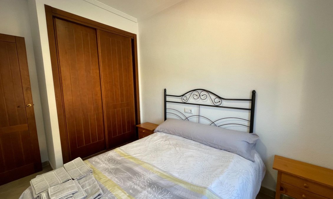 Wiederverkauf - Wohnung -
Torrevieja - Rosaleda-los Frutales