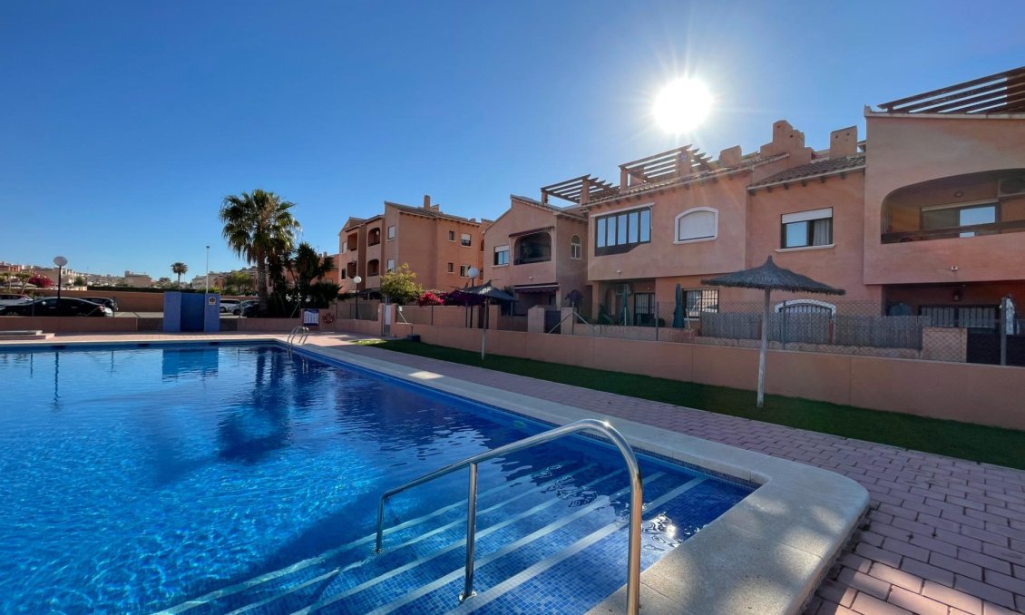 Wiederverkauf - Wohnung -
Torrevieja - Rosaleda-los Frutales