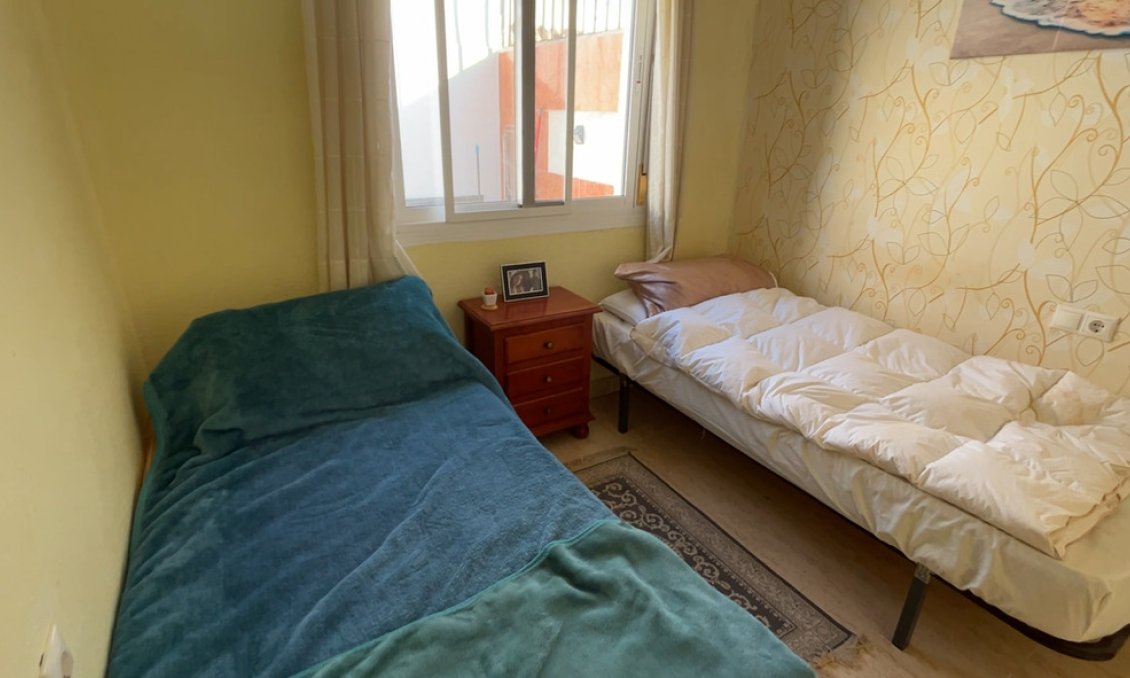 Használt Ingatlanok - Sorház -
Camposol - Inland