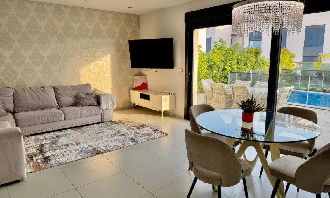 Revente - Villa -
Rojales - Cuidad Quesada