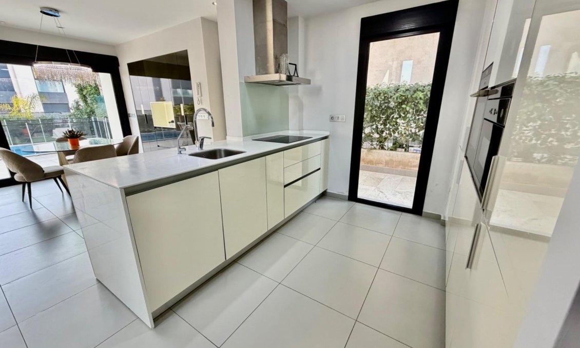 Revente - Villa -
Rojales - Cuidad Quesada