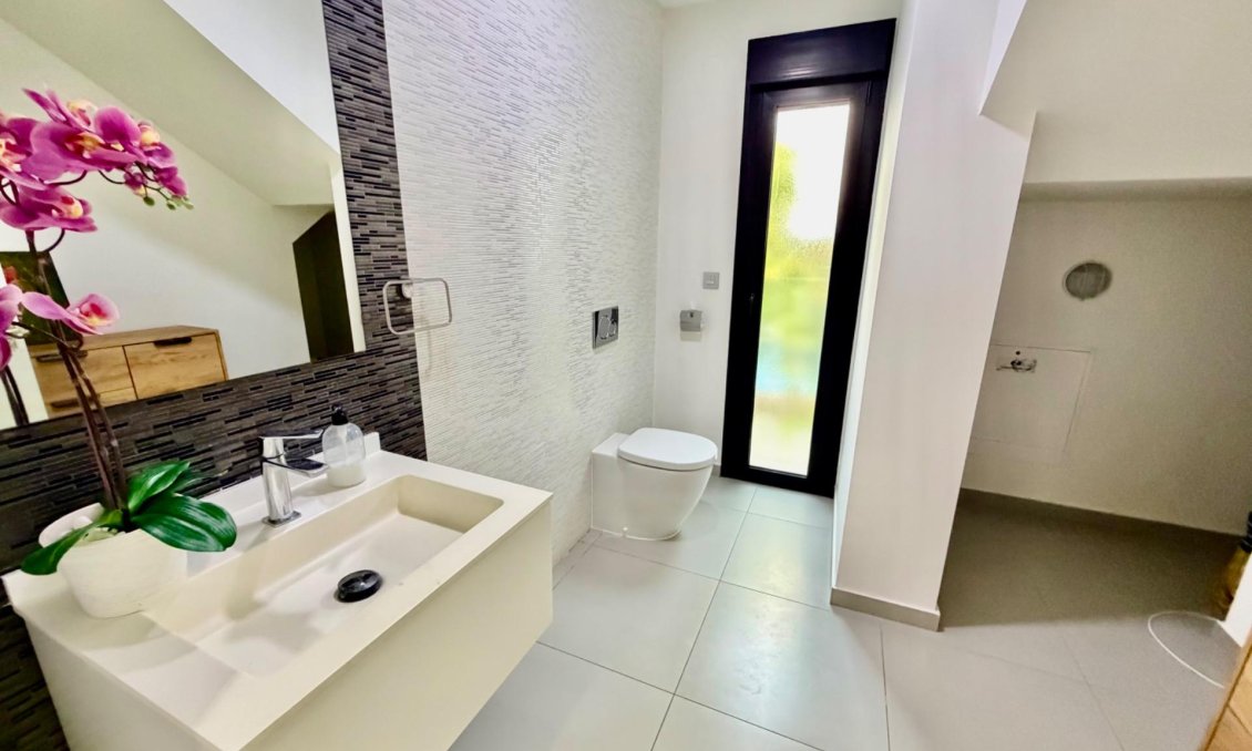 Revente - Villa -
Rojales - Cuidad Quesada