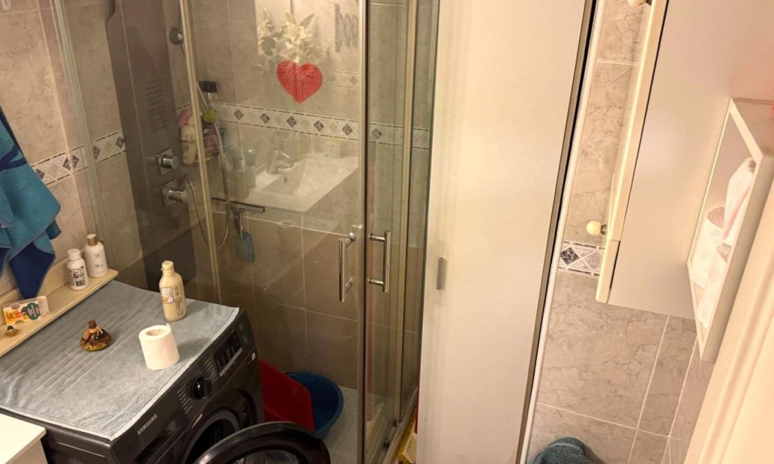 Revente - Appartement -
Torrevieja - Centro