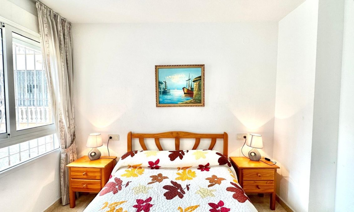 Revente - Appartement -
Torrevieja - Centro