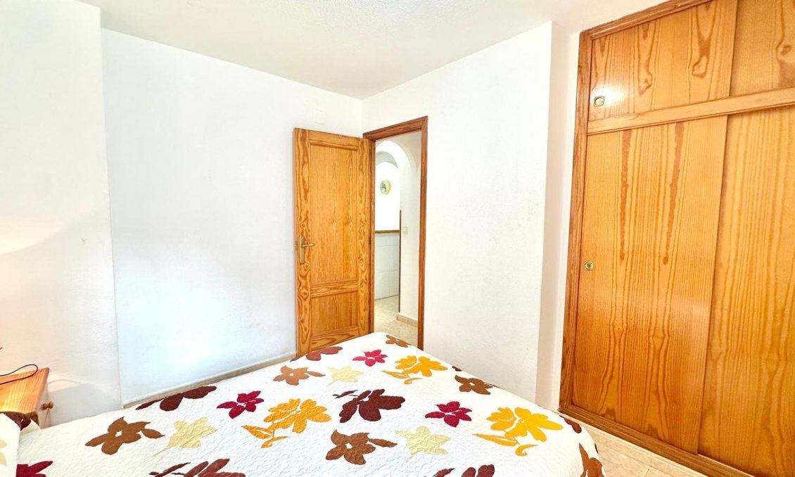 Revente - Appartement -
Torrevieja - Centro