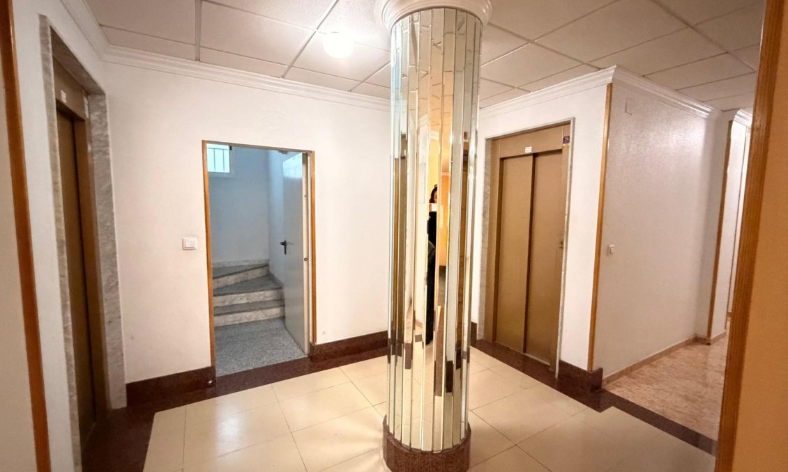 Segunda mano - Ático -
Torrevieja - Acequion