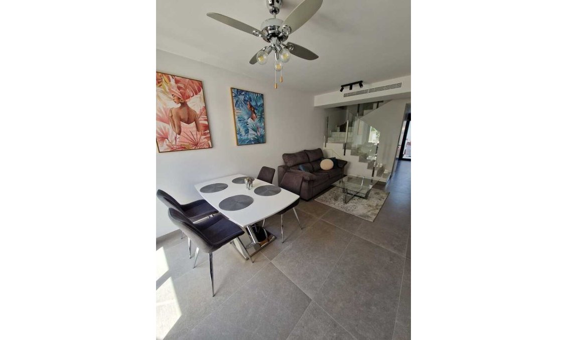 Segunda mano - Town House -
Guardamar del Segura - ELS SECONS