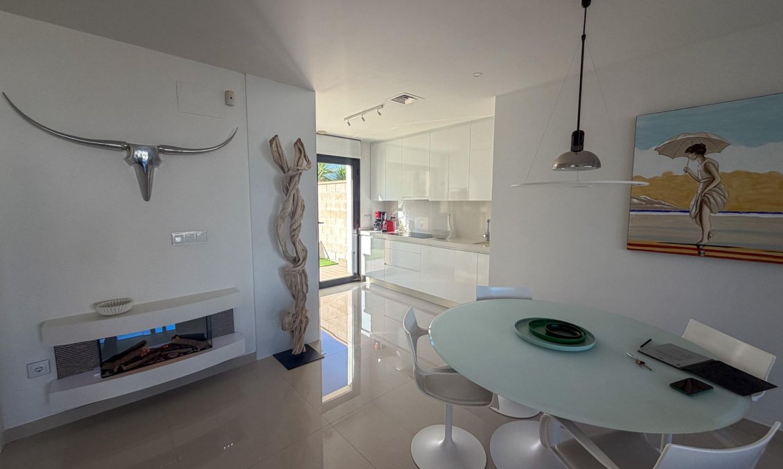 Használt Ingatlanok - Villa -
San Miguel de Salinas - Bellavista