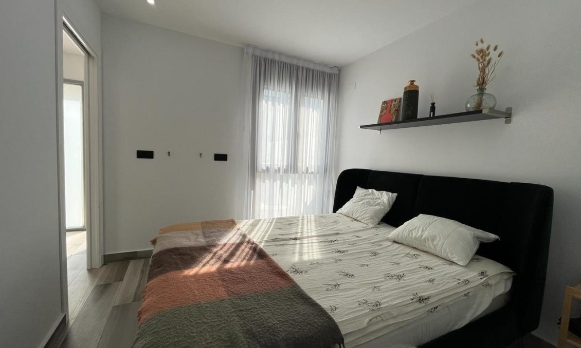 Segunda mano - Villa -
Los Balcones - Costa Blanca