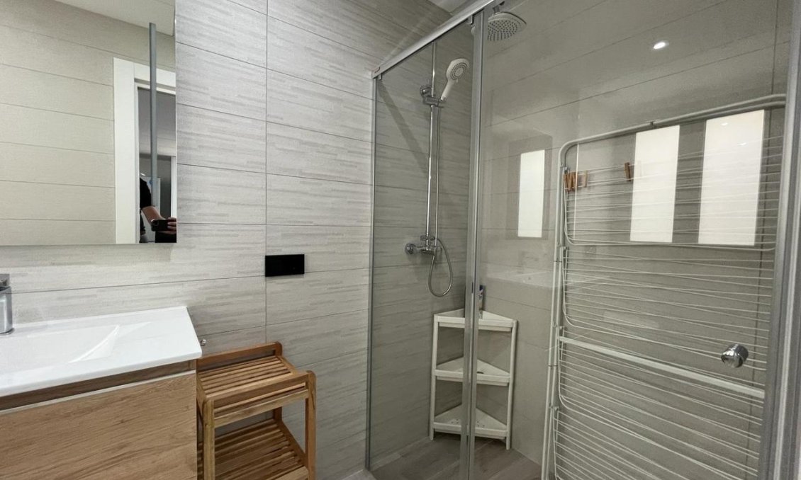 Segunda mano - Villa -
Los Balcones - Costa Blanca