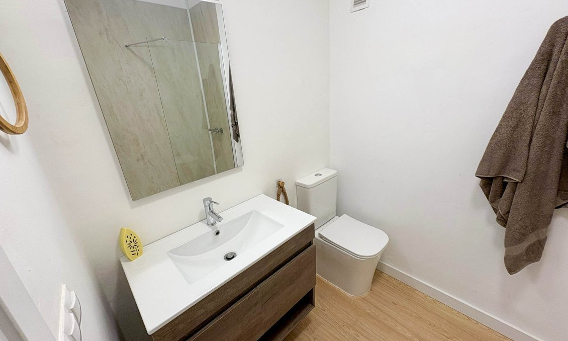 Segunda mano - Bungalow -
Orihuela Costa - Costa Blanca