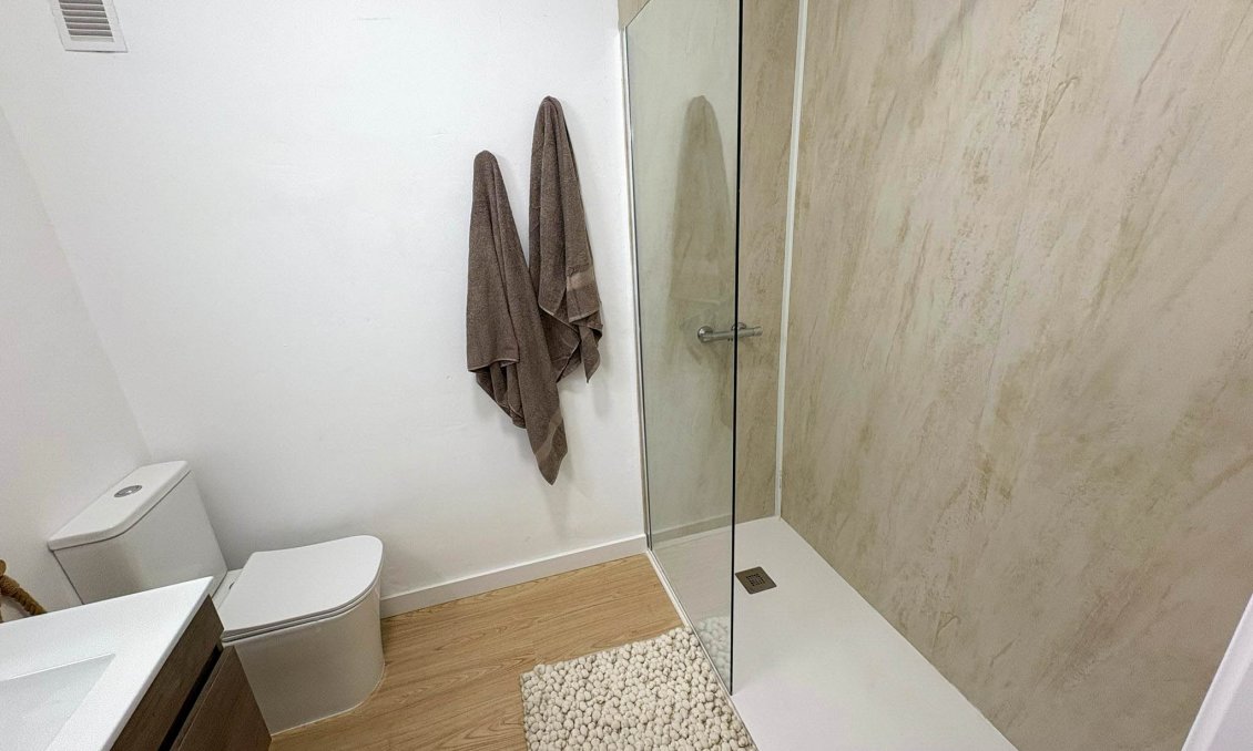 Segunda mano - Bungalow -
Orihuela Costa - Costa Blanca