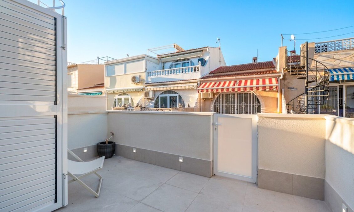 Segunda mano - Bungalow -
Torrevieja - Costa Blanca