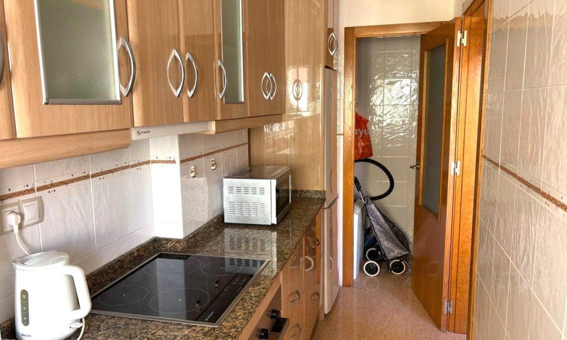 Segunda mano - Apartamento -
Torrevieja - Centro