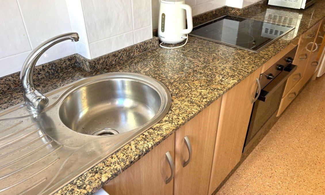 Segunda mano - Apartamento -
Torrevieja - Centro