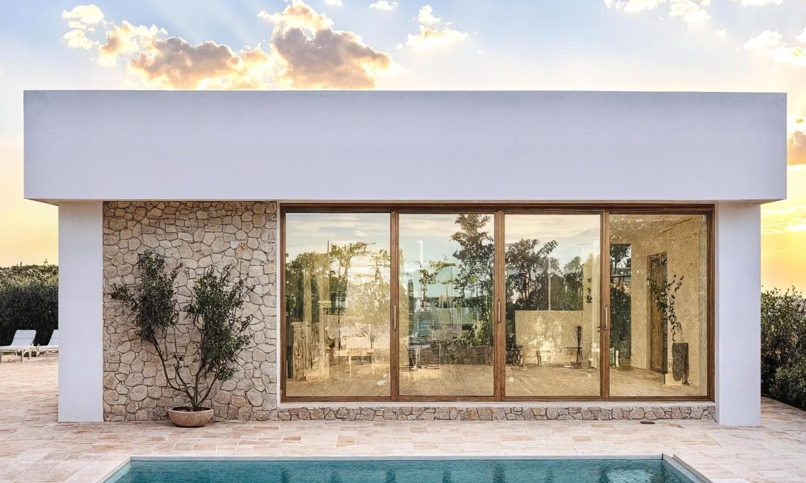 Obra nueva - Villa -
Orihuela Costa - Las Filipinas