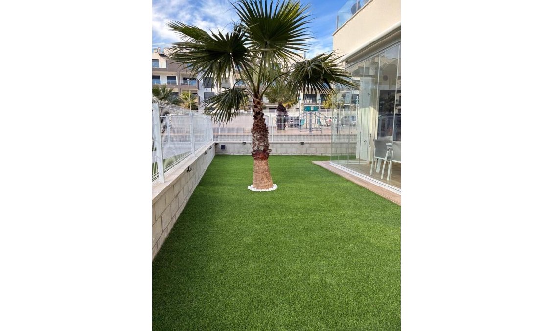 Wiederverkauf - Wohnung -
Villamartin - Costa Blanca