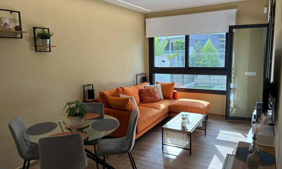 Wiederverkauf - Wohnung -
Villamartin - Costa Blanca