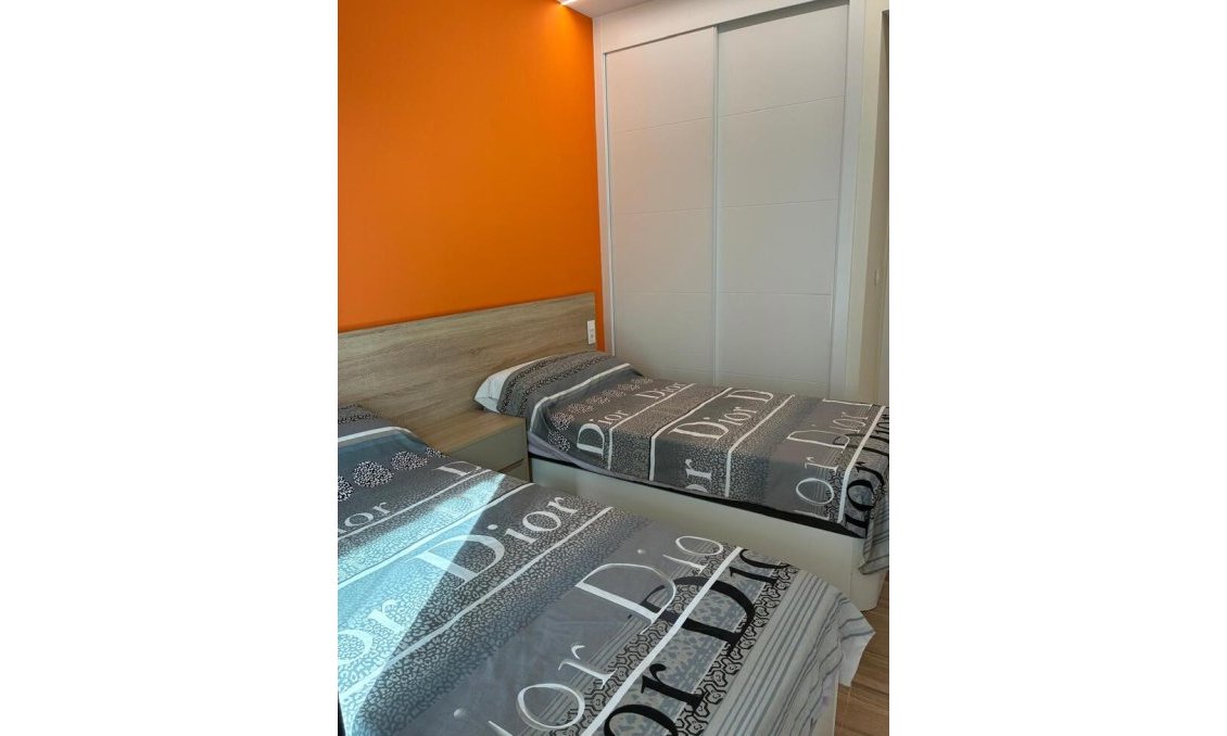 Wiederverkauf - Wohnung -
Villamartin - Costa Blanca