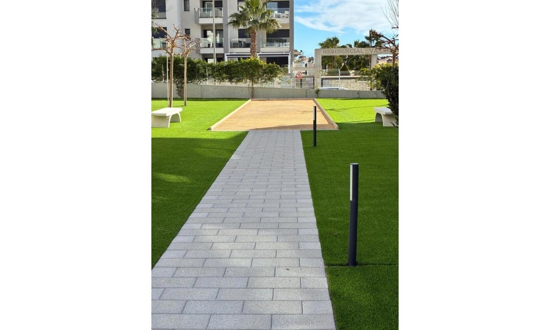 Wiederverkauf - Wohnung -
Villamartin - Costa Blanca