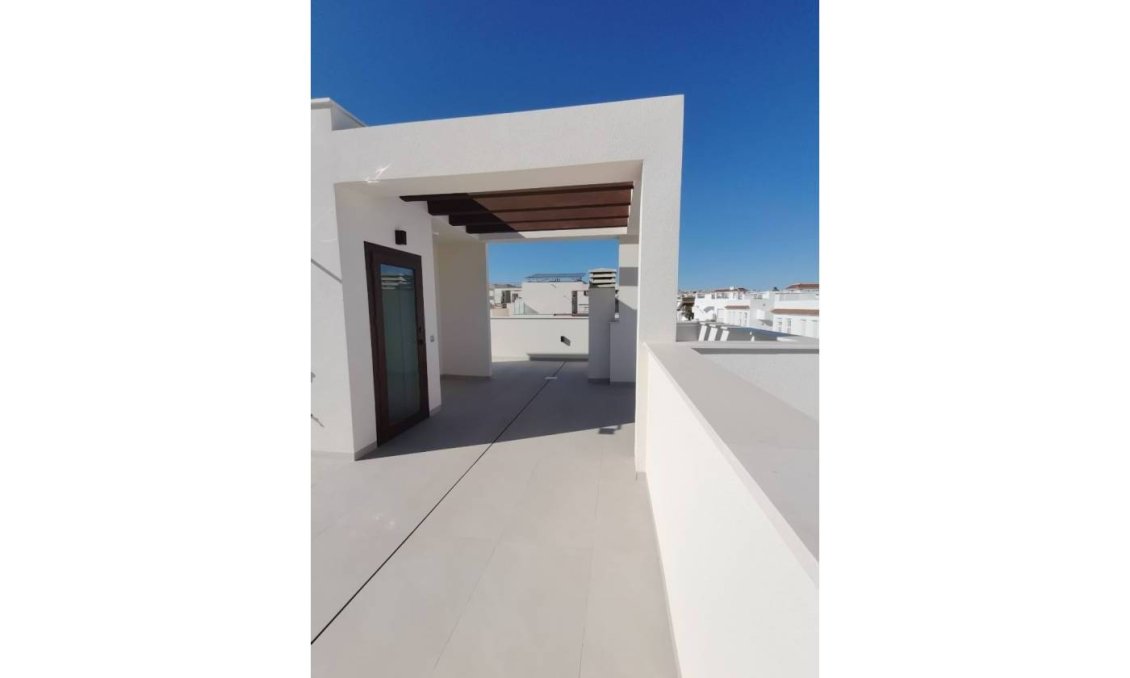 Revânzare - Vilă -
Ciudad Quesada - Costa Blanca