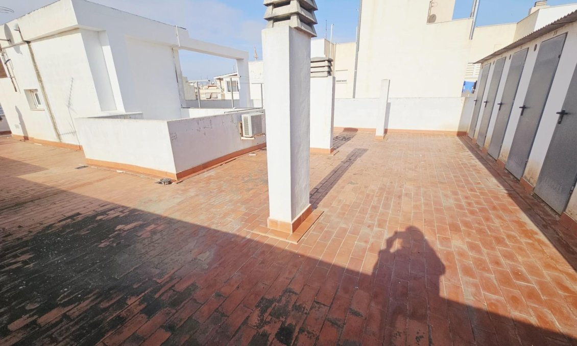 Wiederverkauf - Wohnung -
Torrevieja - Estacion De Autobuses