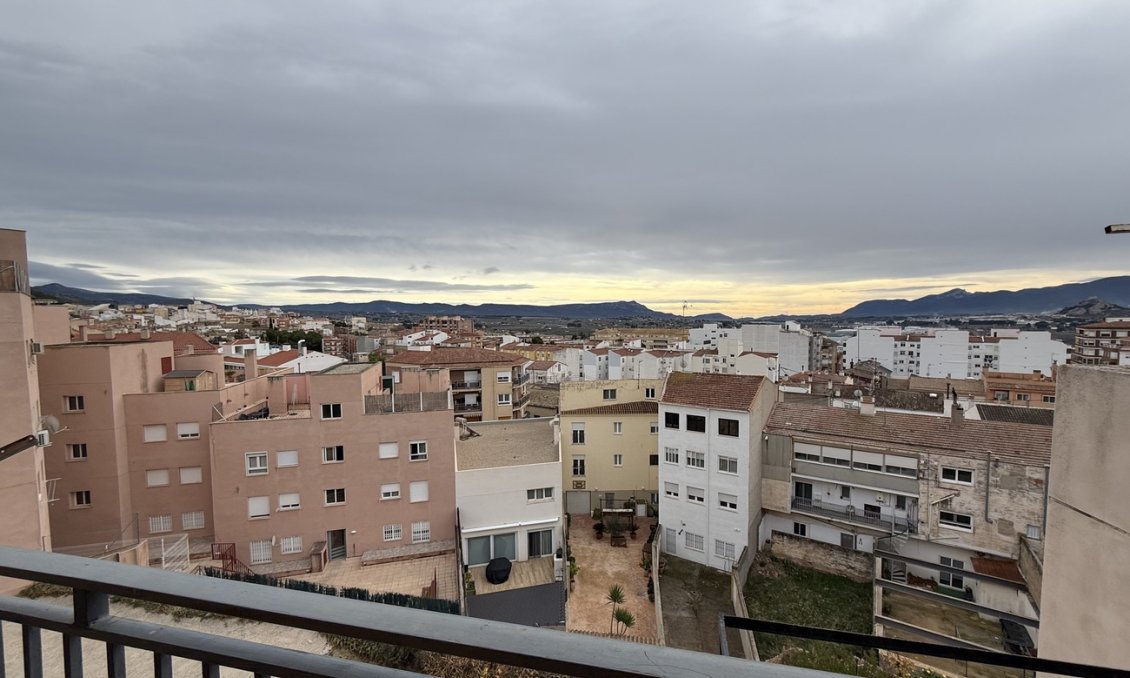 Segunda mano - Apartamento -
Onil - Costa Blanca
