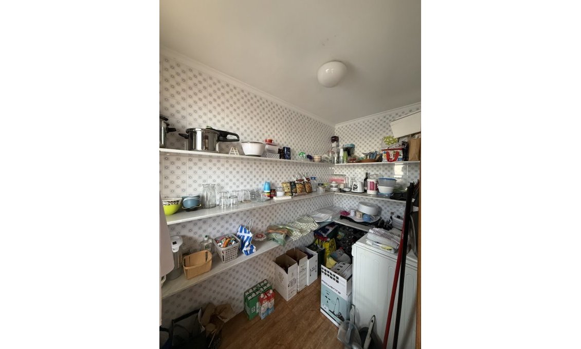 Segunda mano - Apartamento -
Onil - Costa Blanca