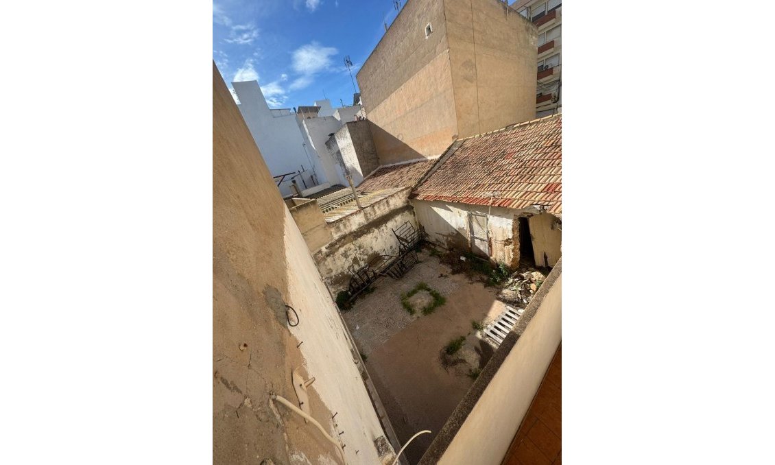 Resale - Apartment -
Guardamar del Segura