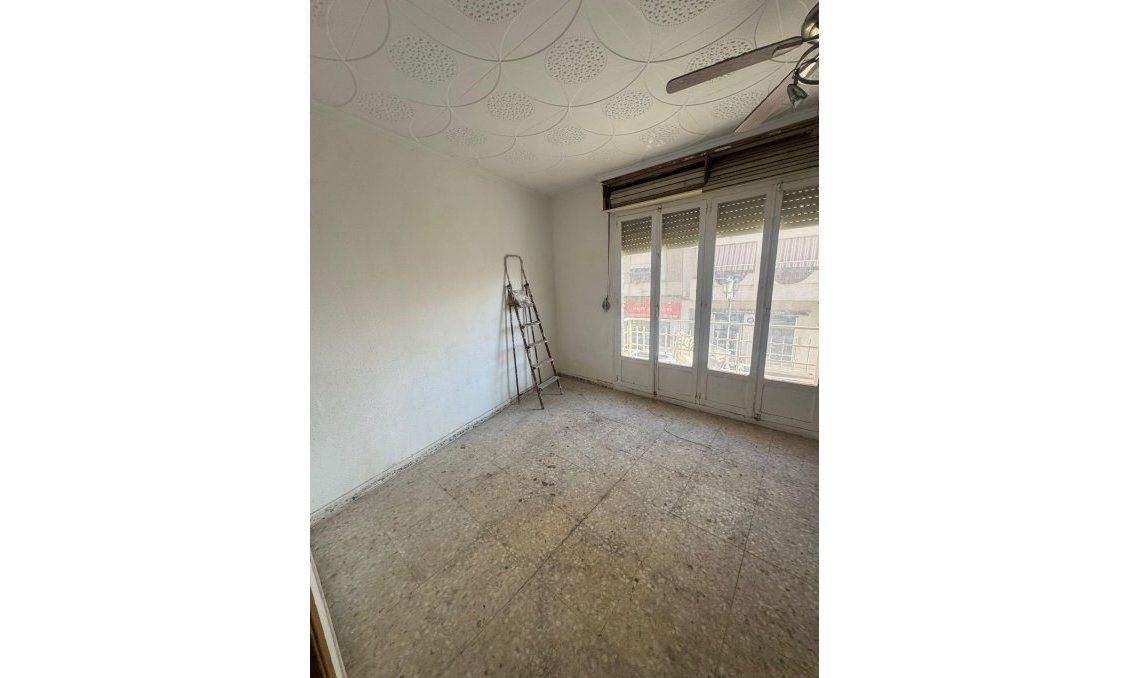 Resale - Apartment -
Guardamar del Segura