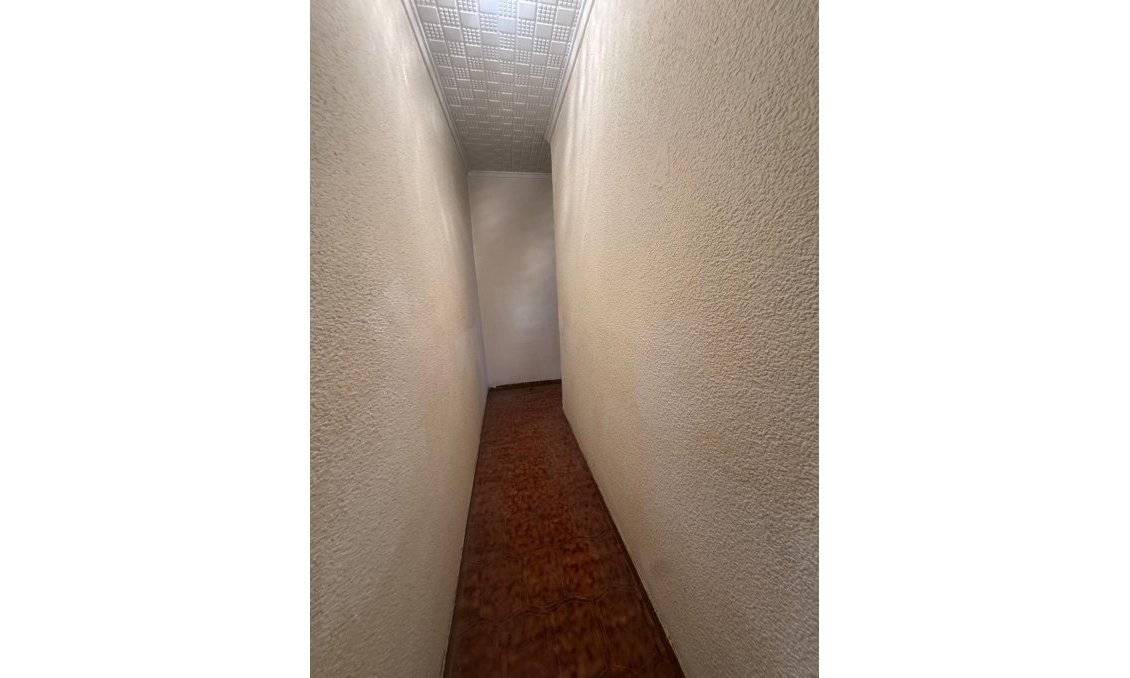 Resale - Apartment -
Guardamar del Segura