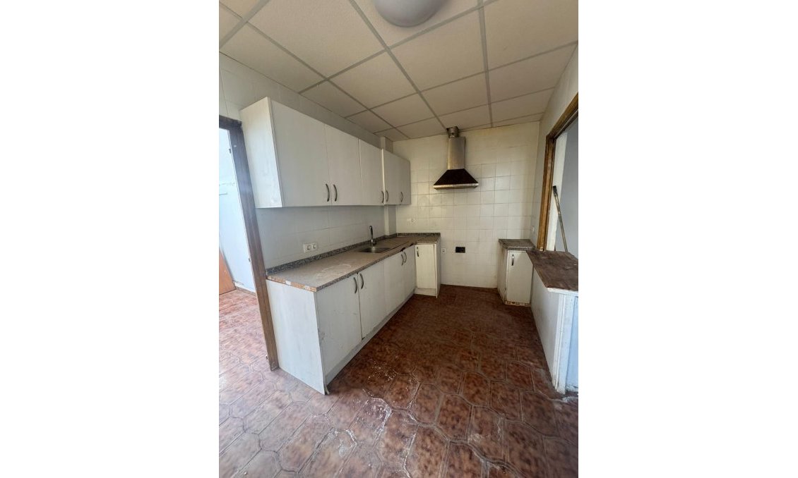 Resale - Apartment -
Guardamar del Segura