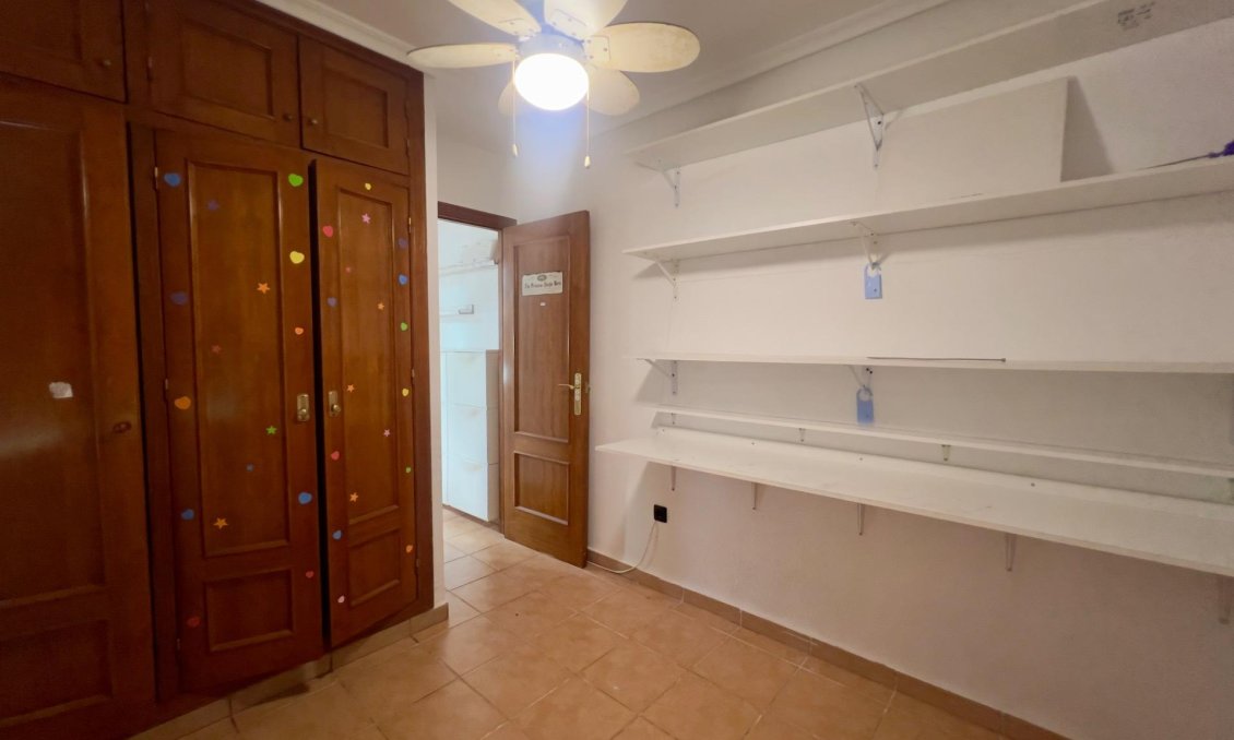 Segunda mano - Bungalow -
Torrevieja - Torreblanca