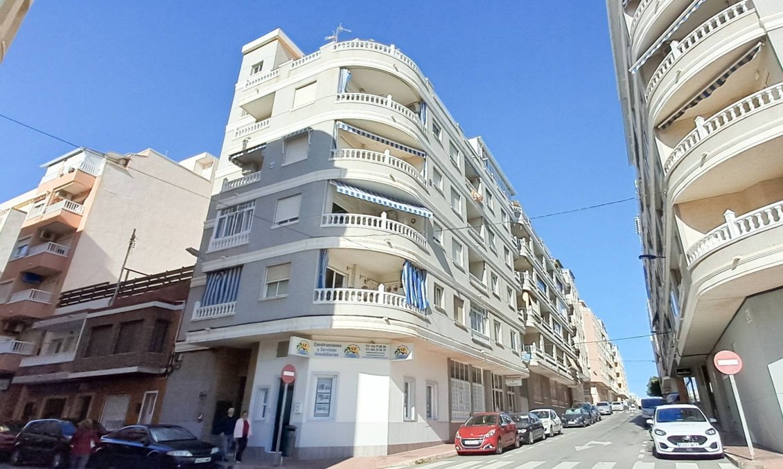 Használt Ingatlanok - Apartman -
Torrevieja - Playa del Cura