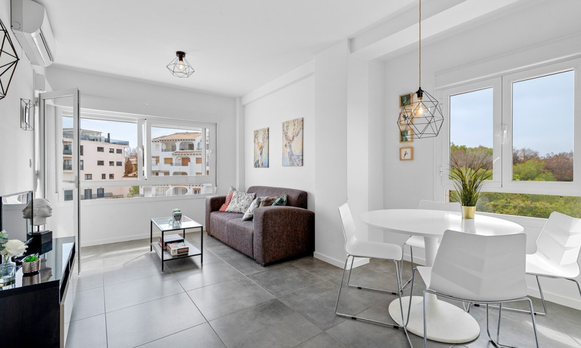 Wiederverkauf - Wohnung -
Alicante - Costa Blanca