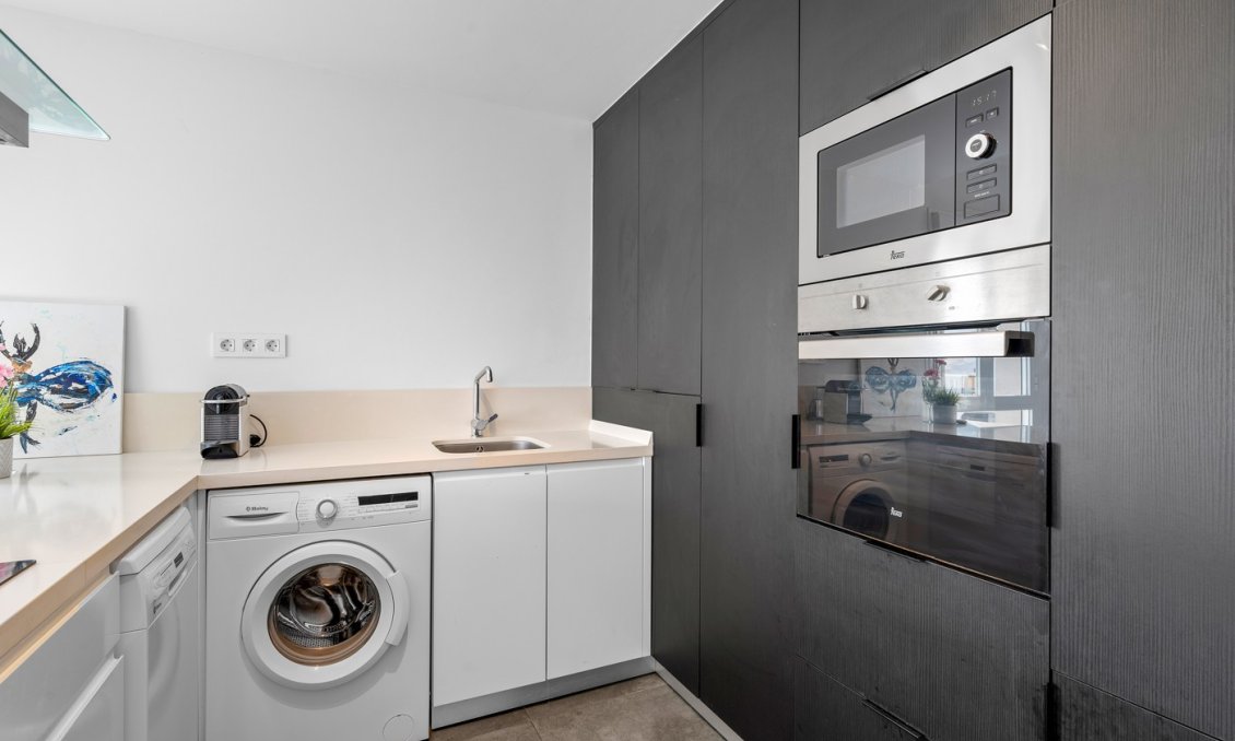 Wiederverkauf - Wohnung -
Alicante - Costa Blanca