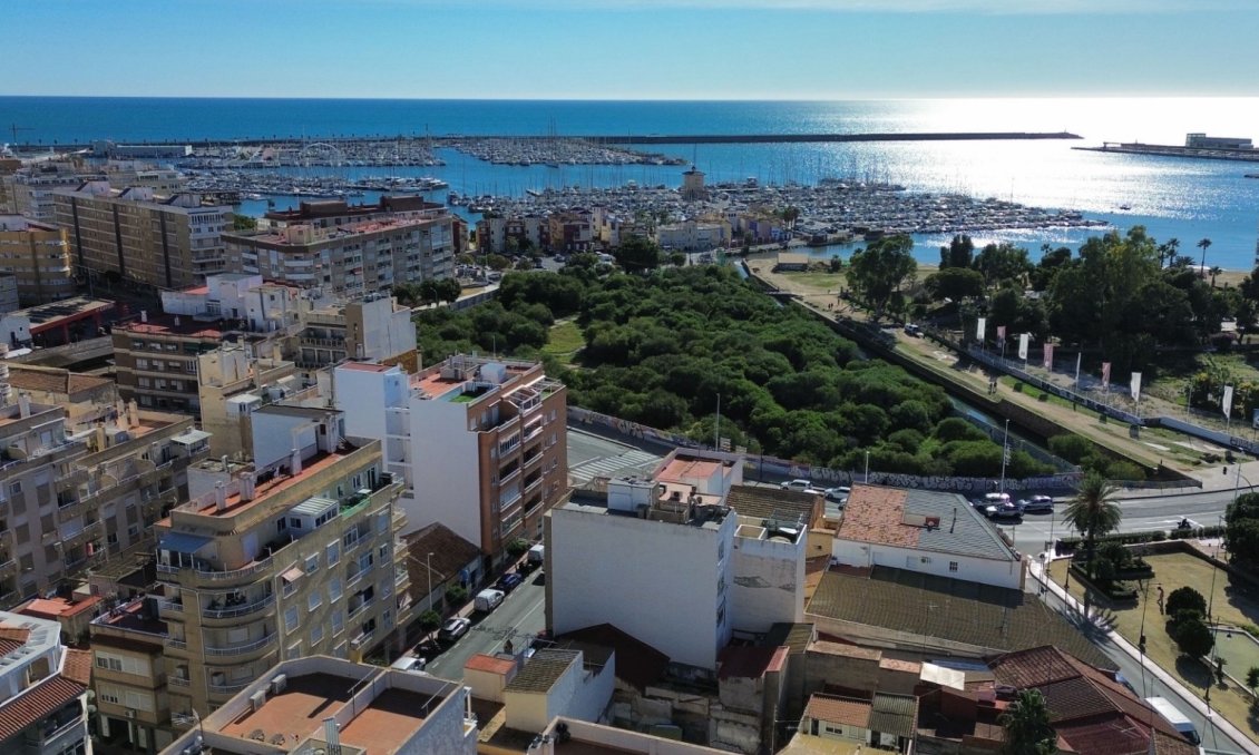 Wiederverkauf - Wohnung -
Torrevieja - Costa Blanca