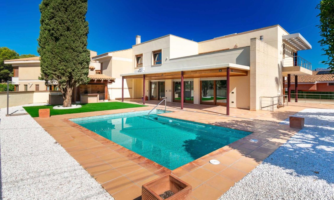Wiederverkauf - Villa -
Alfas del Pí - Costa Blanca