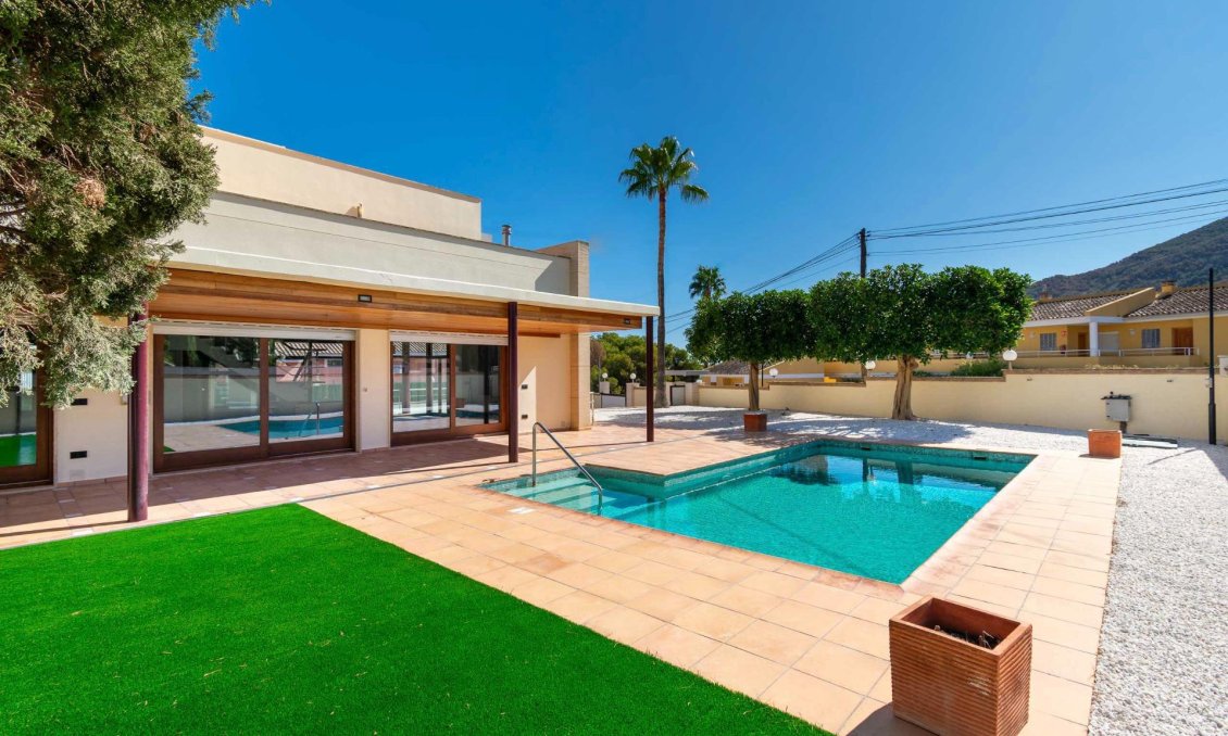 Wiederverkauf - Villa -
Alfas del Pí - Costa Blanca