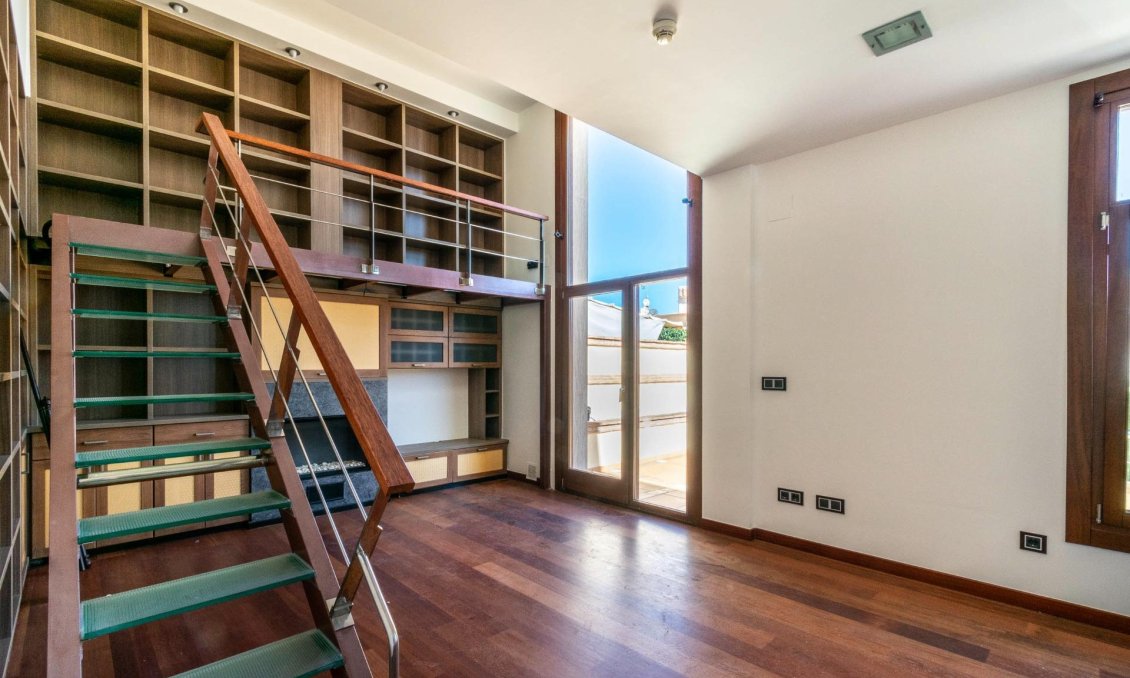 Wiederverkauf - Villa -
Alfas del Pí - Costa Blanca