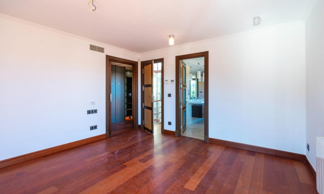 Wiederverkauf - Villa -
Alfas del Pí - Costa Blanca