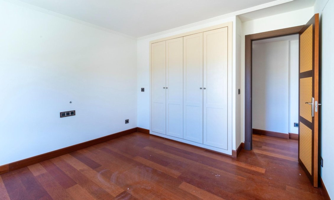 Wiederverkauf - Villa -
Alfas del Pí - Costa Blanca