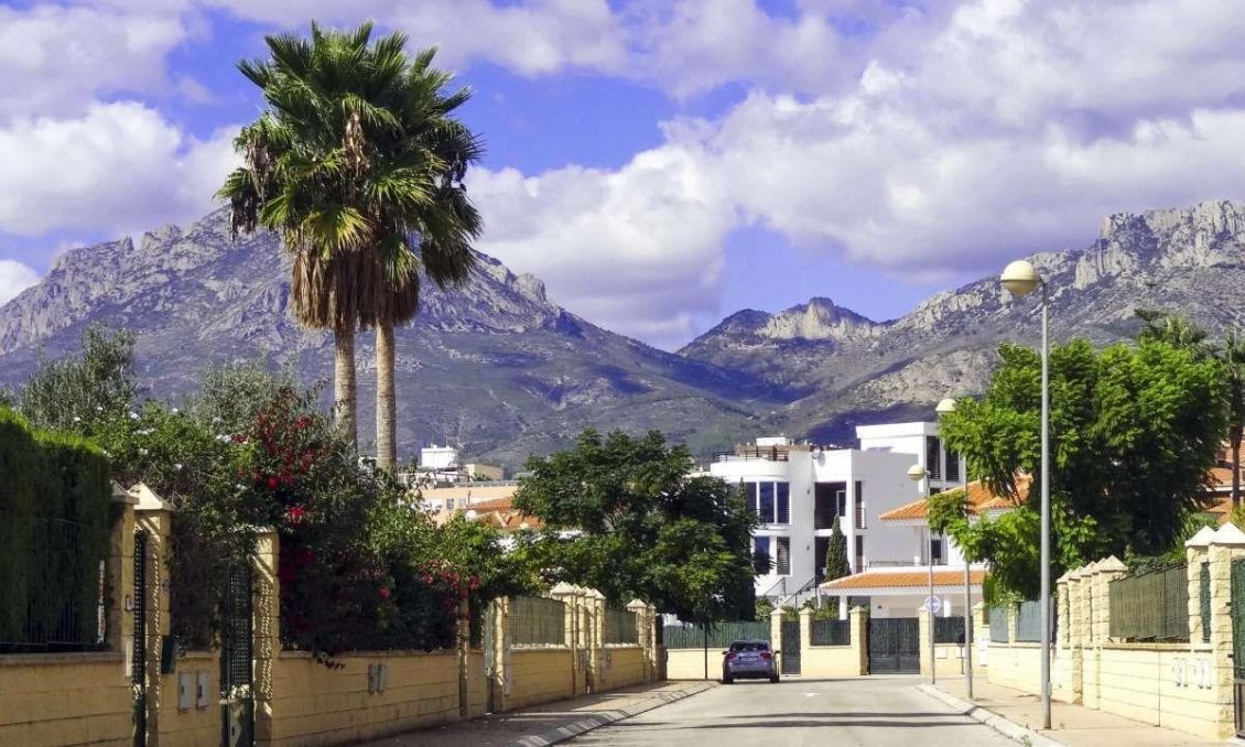 Wiederverkauf - Villa -
Alfas del Pí - Costa Blanca