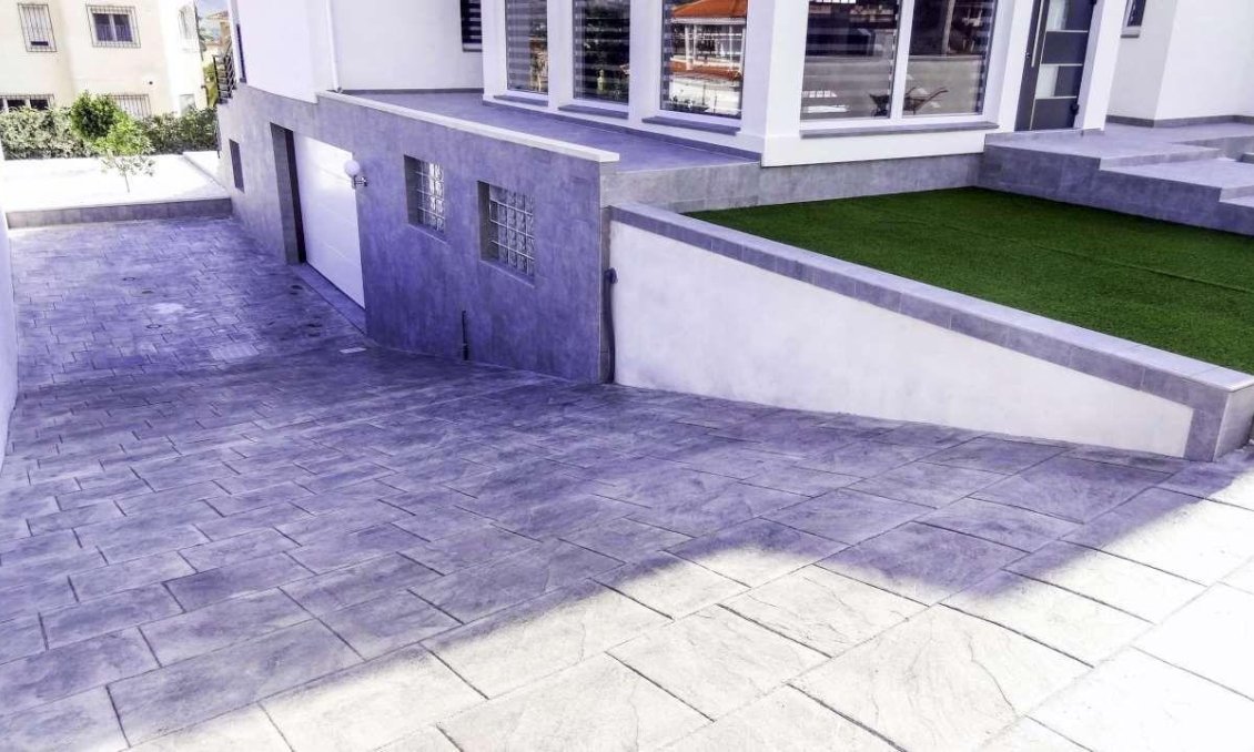 Wiederverkauf - Villa -
Alfas del Pí - Costa Blanca