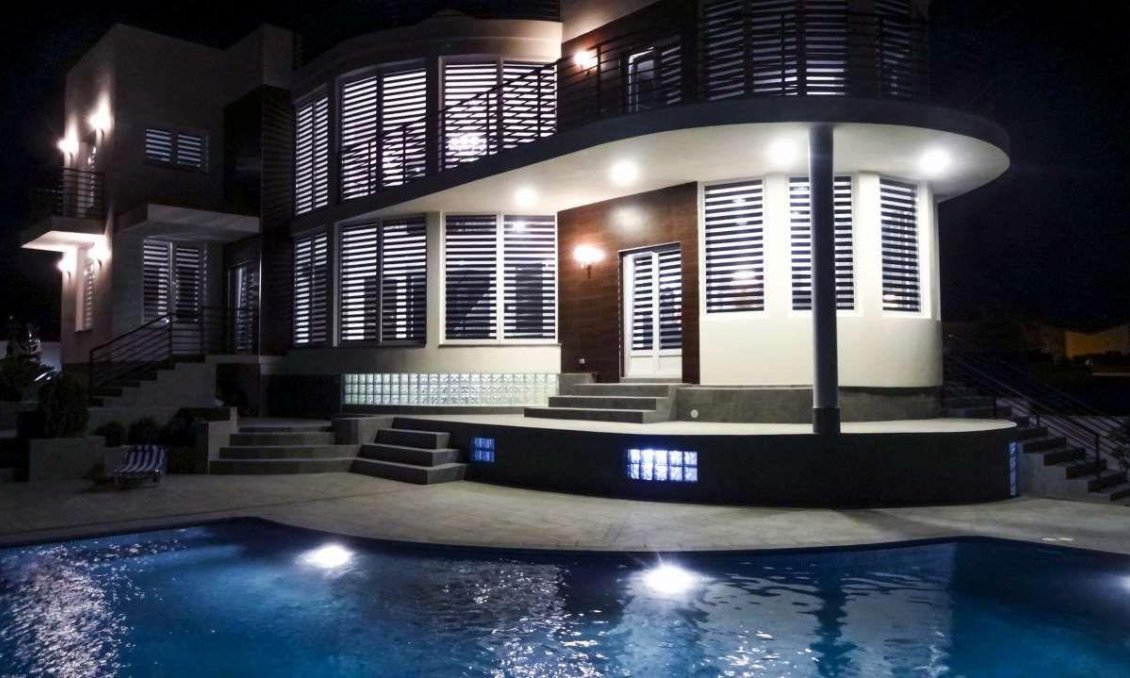 Wiederverkauf - Villa -
Alfas del Pí - Costa Blanca