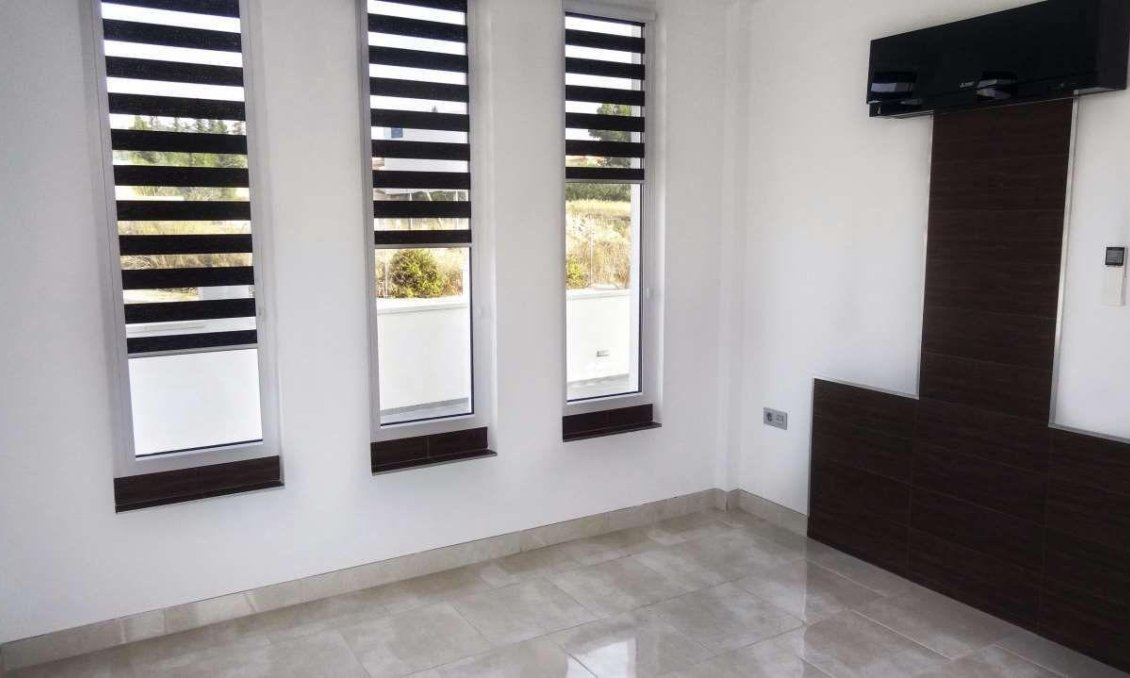 Wiederverkauf - Villa -
Alfas del Pí - Costa Blanca