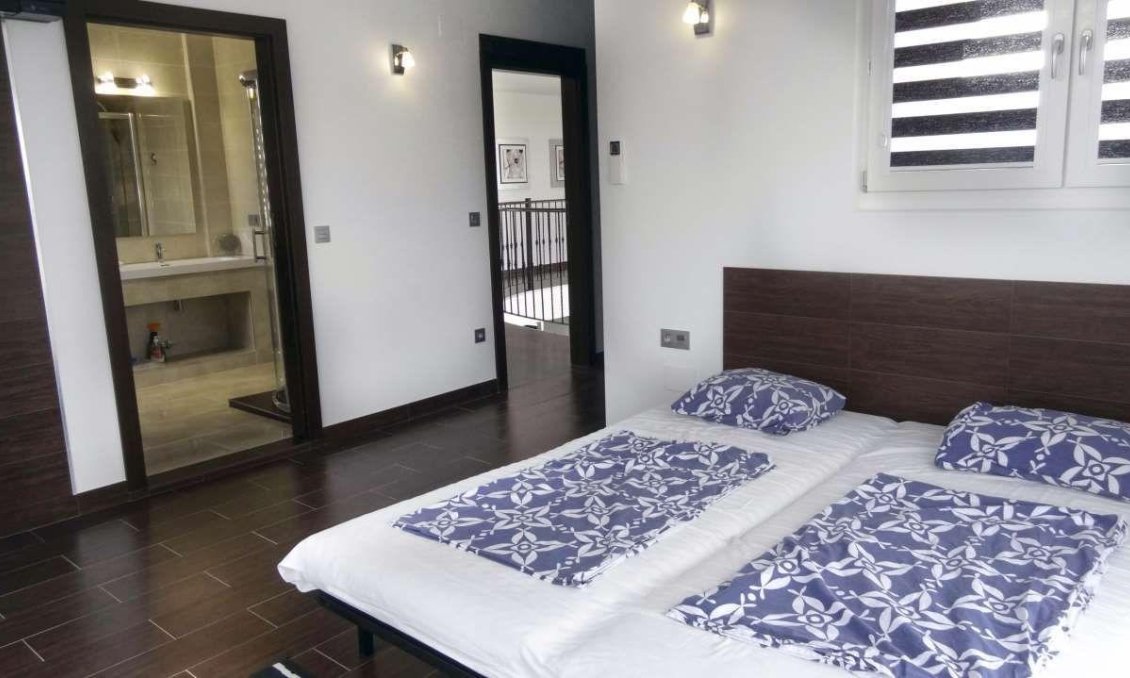 Wiederverkauf - Villa -
Alfas del Pí - Costa Blanca