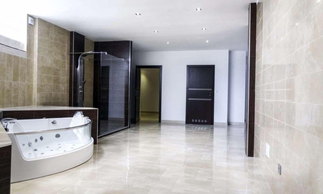 Wiederverkauf - Villa -
Alfas del Pí - Costa Blanca