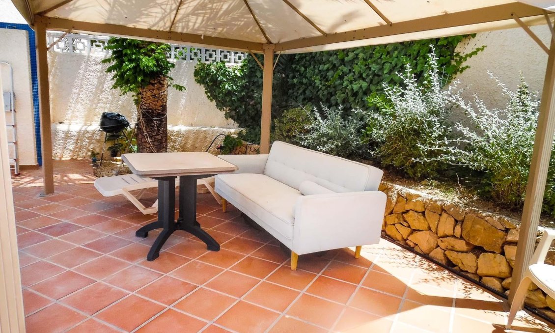 Wiederverkauf - Villa -
Alfas del Pí - Costa Blanca