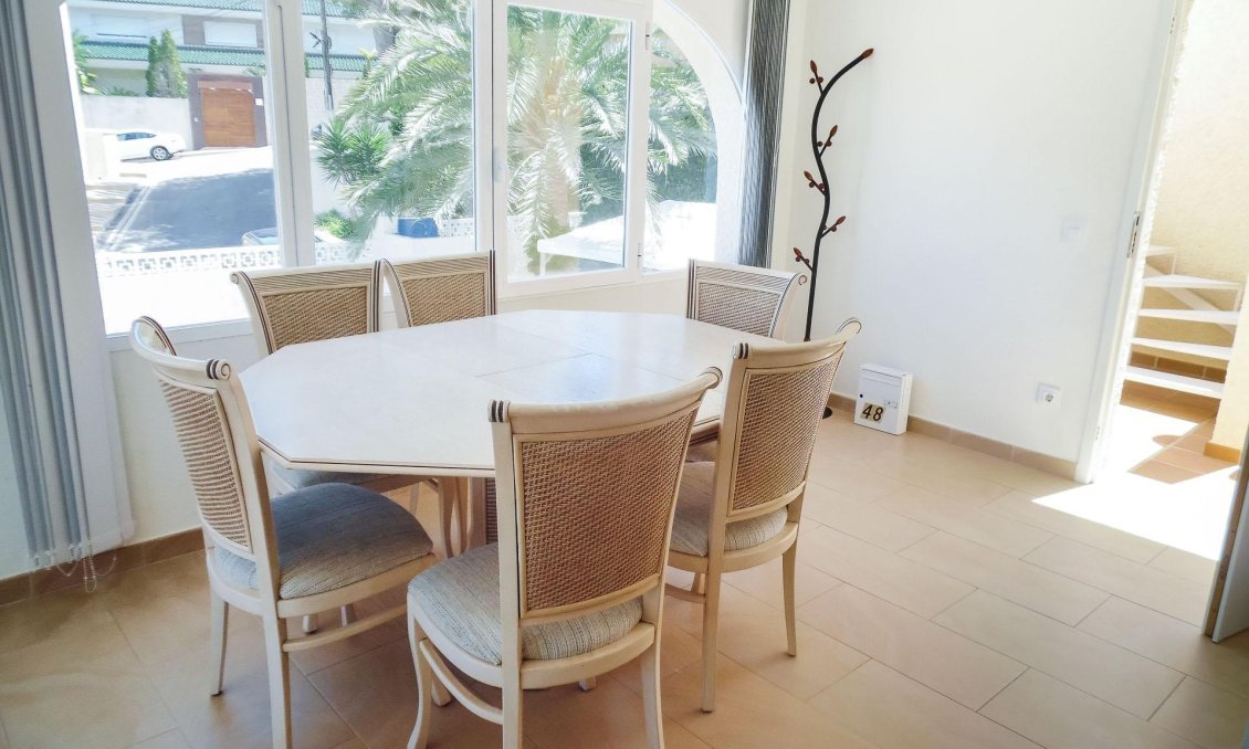 Wiederverkauf - Villa -
Alfas del Pí - Costa Blanca